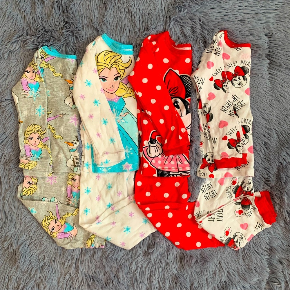 ✨Sale✨4 set Disney little girl pajamas